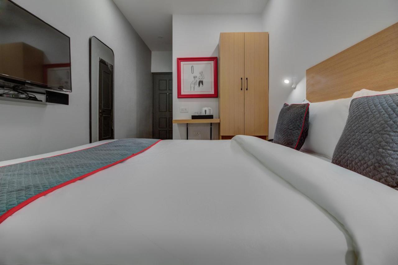 Oyo Townhouse 339 Worli Hotel Мумбай Екстериор снимка