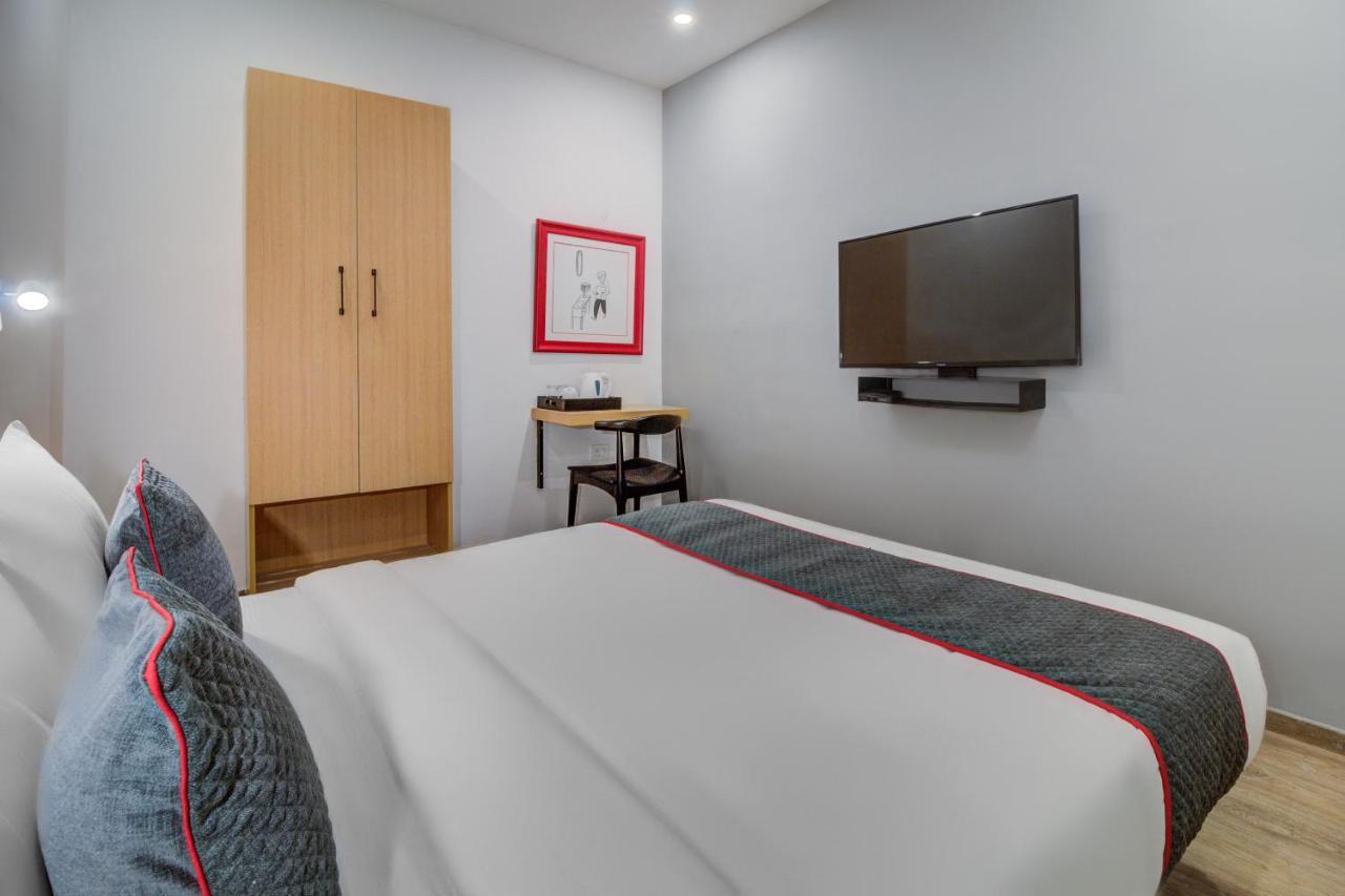 Oyo Townhouse 339 Worli Hotel Мумбай Екстериор снимка